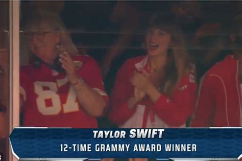 Taylor Swift attends Chiefs game after Travis Kelce invite