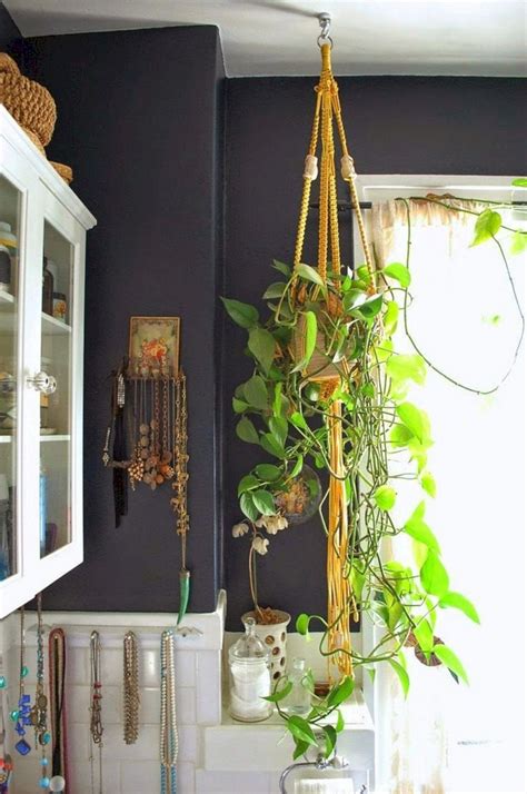 15 Beautiful Hanging Plants Ideas For Best Home Decor | Bathroom plants, Bohemian bathroom ...