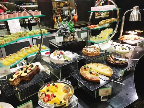 8 1-For-1 Weekday Hotel Lunch Buffets From $19++ Per Person Worth Taking Leave For - EatBook.sg ...