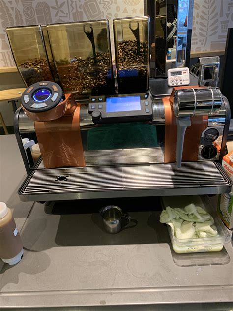 New Starbucks Mastrena : r/MachinePorn