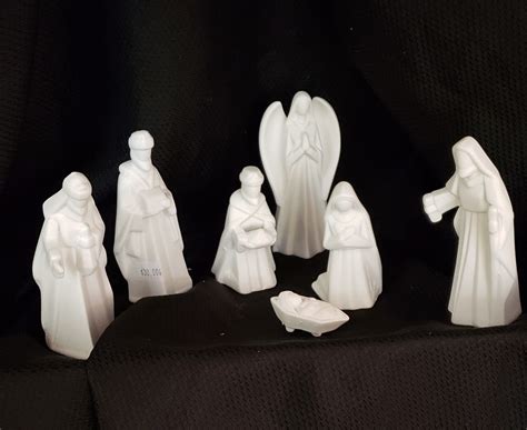 White Ceramic Nativity Set – Excelsior Springs Hospital