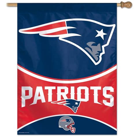 New England Patriots 27" x 37" Vertical Flag | Dynasty Sports & Framing