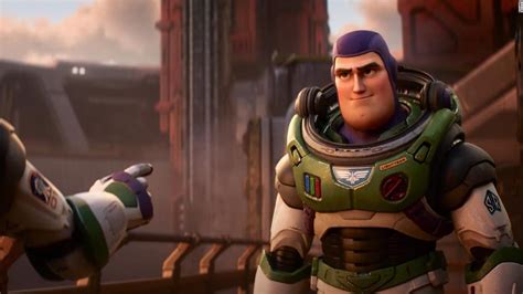 Buzz Lightyear's origin story is teased in a new trailer - Utica Phoenix