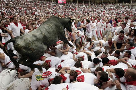 What Is San Fermin Festival ~ The Festival Info OF 2013 In The World