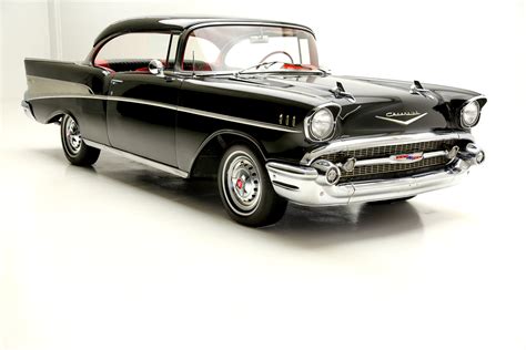 1957 Chevrolet Bel Air Hardtop Black & red interior, 283