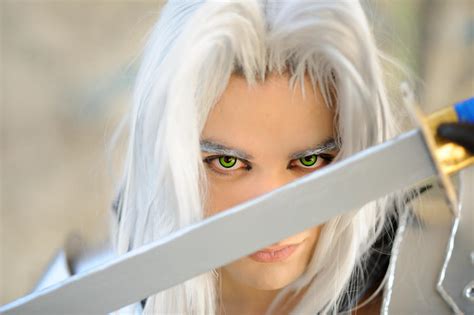 Sephiroth Cosplay by Eyes-0n-Me on DeviantArt