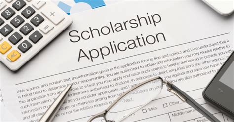 Finding Scholarships for High School Juniors - Road2College