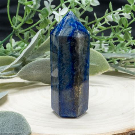 Lapis Lazuli Meanings and Crystal Properties - The Crystal Council