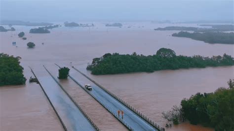 Cairns Flood Waters Reach Highest Since Records Began