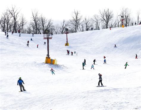 7 Closet Ski Resorts by Branson, Missouri