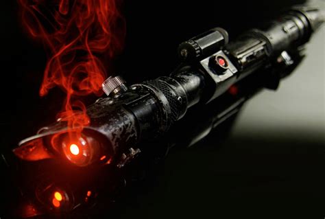 RO-LIGHTSABERS: The Sith Warrior Lightsaber