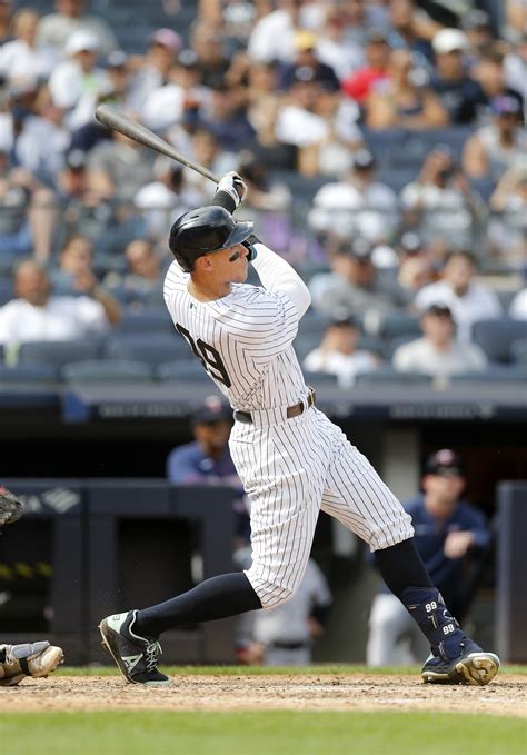 Aaron Judge hits 54th home run of season, tying Yankees record, then ...