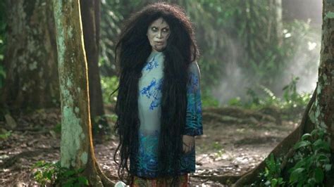 Watch Hantu Kak Limah Online | 2018 Movie | Yidio