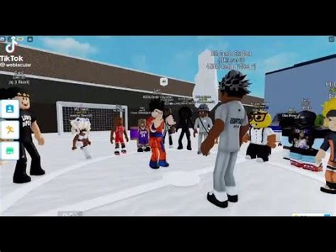 Roblox dance battle - YouTube