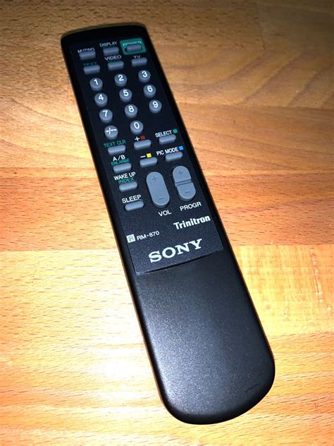 Brand new Sony trinitron remote control RM-870, TV & Home Appliances ...