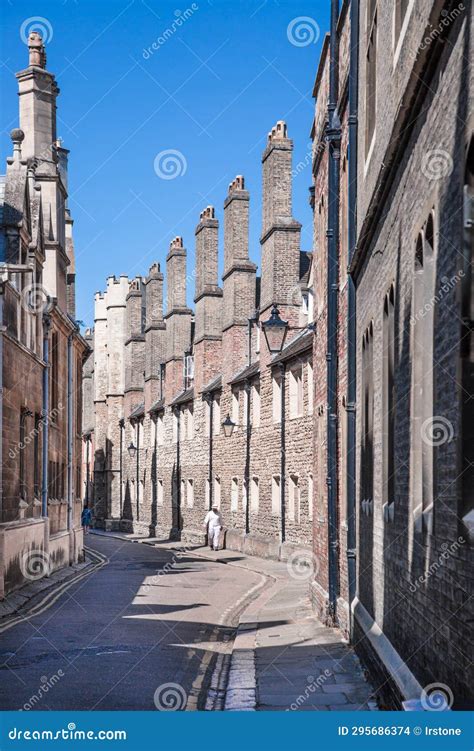 Cambridge University Campus Buildings, UK Editorial Stock Image - Image ...