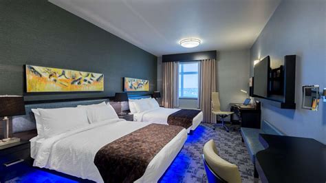 Applause Hotel By Clique from $88. Calgary Hotel Deals & Reviews - KAYAK