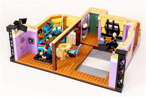 クラシック LEGO The Friends Apartments 10292 Building Kitは 象徴的なテレビ番組の詳細を使用して表示可能なモデ :ouef61ee654f ...