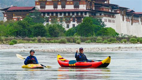 Kayaking in Punakha, Tourist Attractions in Punakha | HeavenlyBhutan