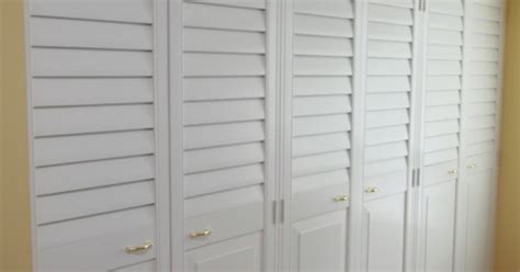 Louvered Closet Doors in Burlington, Oakville, Toronto | Canada Custom Shutters