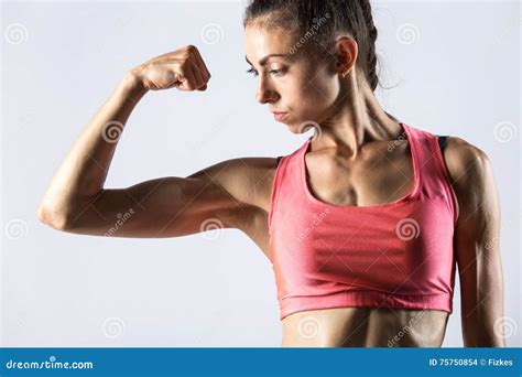 Young muscle girls biceps – Telegraph