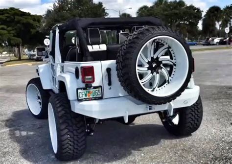 Tuningcars: White Jeep Wrangler with Forgiatos and 37-Inch Mud Tires