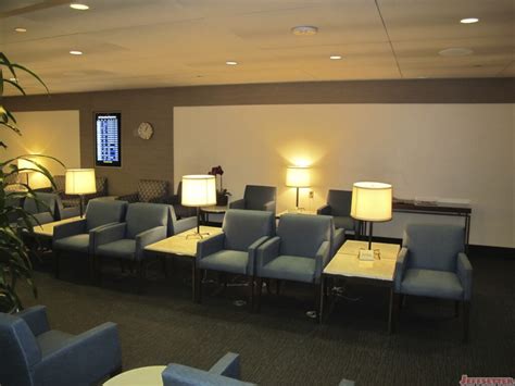 Air Tahiti Nui Lounge LAX Airport Review - Tom Bradley Terminal Lounge