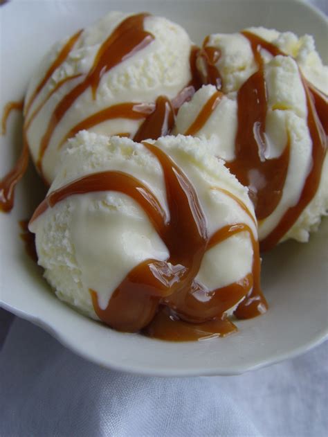 From Argentina With Love: Dulce de Leche Gelato-Helado de Dulce de Leche