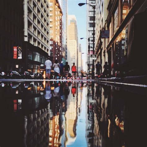 7 Tips For Capturing Amazing iPhone Puddle Reflection Photos