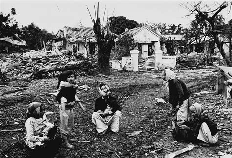 Don McCullin speaks about the 50th anniversary of his photos from the Battle of Hue during the ...