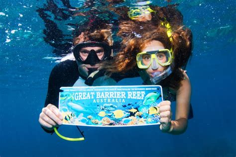 Great-Barrier-Reef-Tours-For-Families-Family-Reef-Tours-Cairns-Passions-of-Paradise-cairns ...