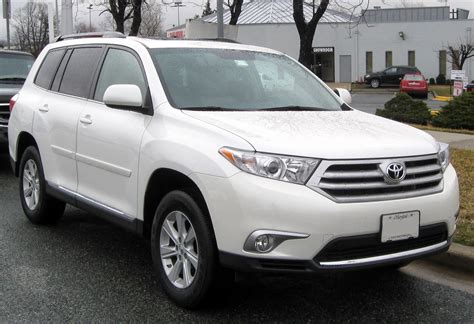 2014 Toyota Highlander - Jeep Cars 007