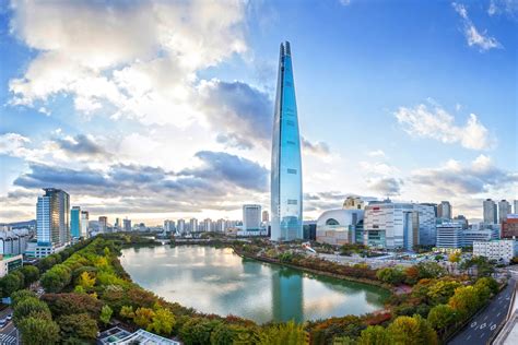 Seoul's Lotte World Tower Completes as World's 5th Tallest Building | ArchDaily