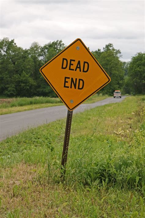 Dead End Sign stock photo. Image of warning, destination - 41570796