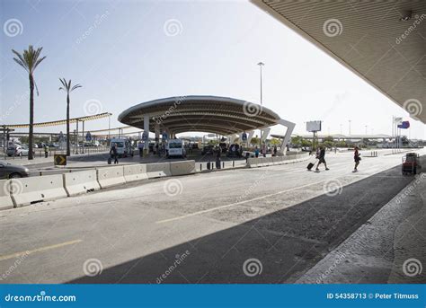 Airport Drop Off Area Seen from Terminal Building Editorial Stock Photo - Image of passengers ...