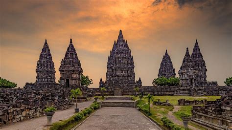 871 Wallpaper Pemandangan Candi Prambanan Picture - MyWeb