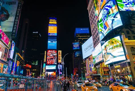 Times Square, New York City in the Middle of the Night - Around the ...