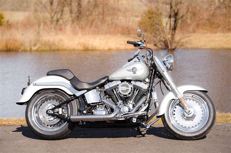 2014 Harley-Davidson® FLSTF Softail® Fat Boy® (Brilliant Silver Pearl), Zieglerville ...