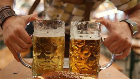 History and Traditions of Oktoberfest Explained | Britannica