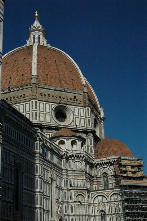 American Writer in Italy: The Architecture of Florence