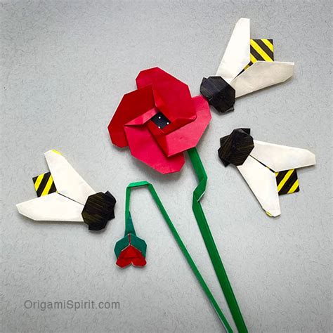 Make an Origami Bee for Bee Awareness! in 2021 | Origami, Bee ...