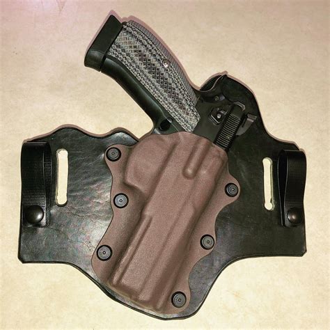 Combo IWB/OWB Hybrid Holster for CZ 75 SP-01 Tactical : r/CZFirearms