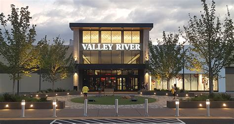 Valley River Center | Home