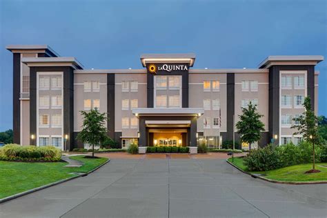 La Quinta Inn & Suites Starkville, MS - See Discounts