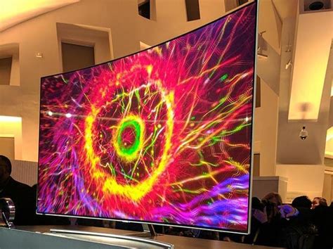 OLED vs. QLED: Which is the Best TV Technology? - Make Tech Easier