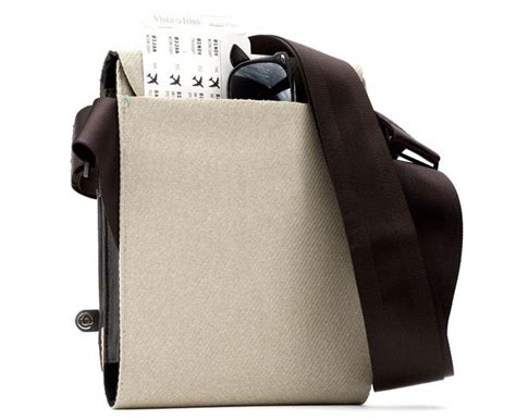 Booq Boa Push iPad Bag | Gadgetsin