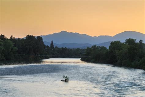 Re-Managing Flows in the Sacramento River Basin to Benefit Salmon and Other Species