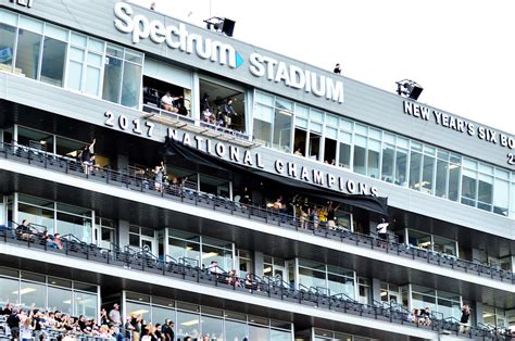 The UCF Knight Fan's Guide to Defending UCF's 2017 National Championship - Black & Gold Banneret