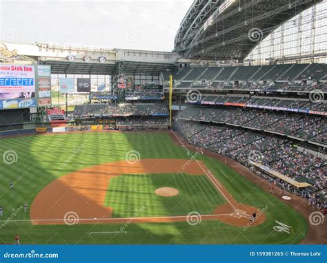 Miller Park in Milwaukee Wisconsin Home of the Milwaukee Brewers Editorial Image - Image of ...