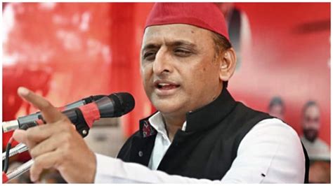 Akhilesh Yadav's New Slogan In Run Up To LS Polls - '80 Harao, BJP Hatao', | India News | Zee News